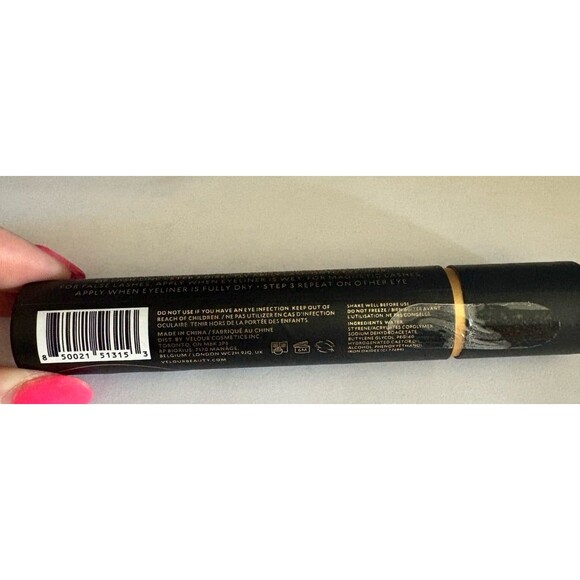 Velour Lashes 3-in-1 Lash & Go Eyeliner New No Box - Picture 3 of 4